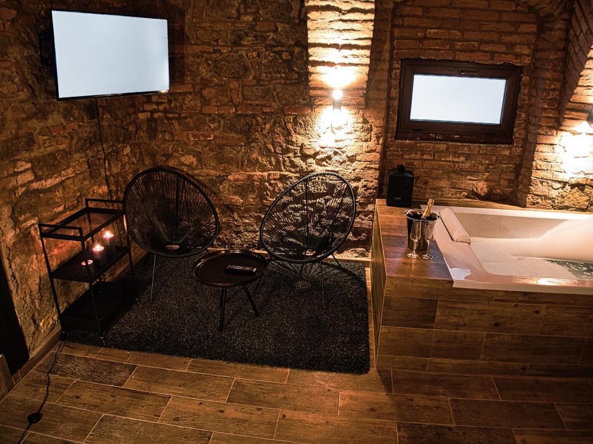 Wellness Gallery Apartments Liberec Eksteriør billede